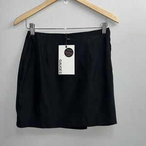 NWT GAUGE81 Black Kamisu Skirt